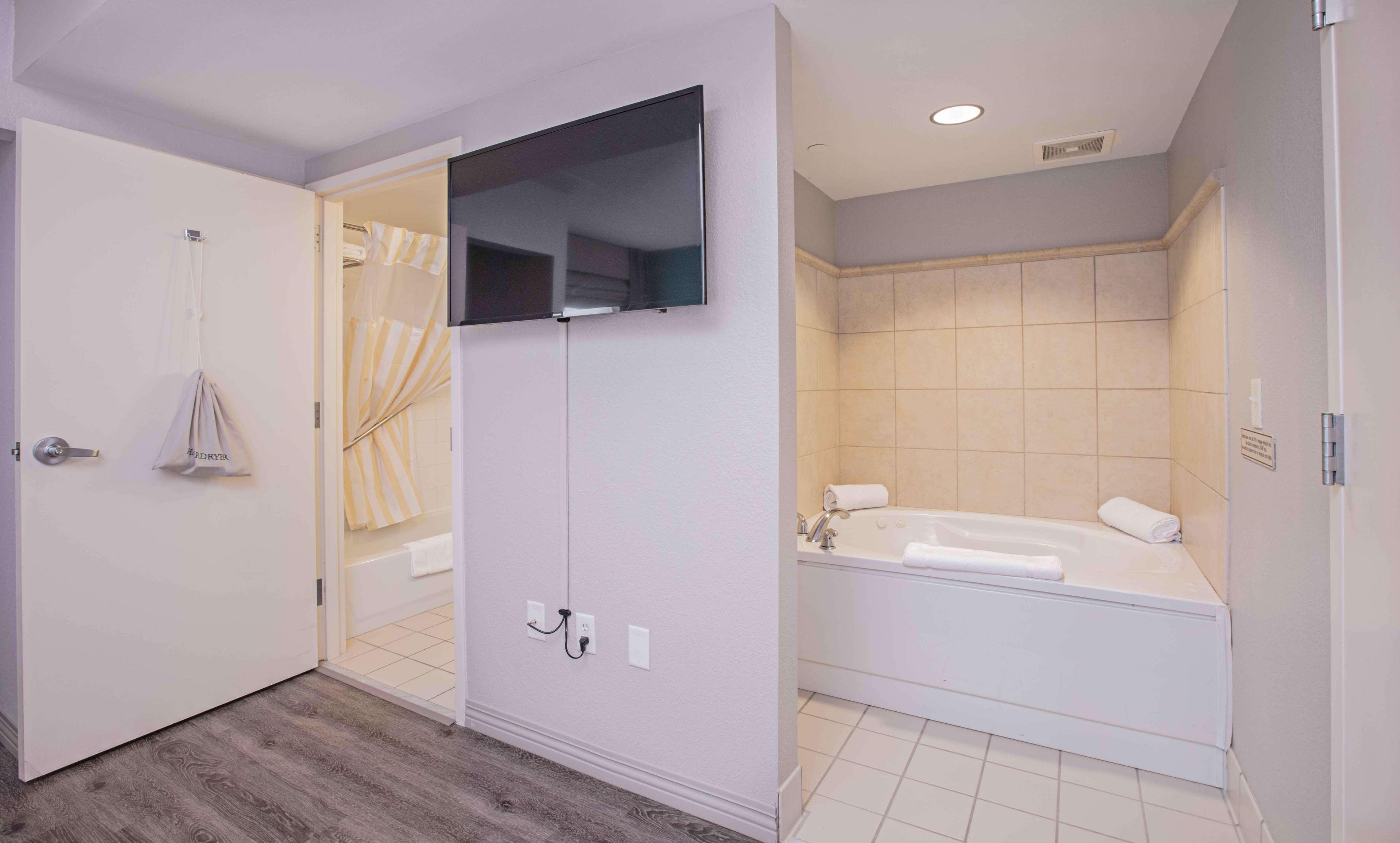 Hilton Garden Inn Des Moines/Urbandale Экстерьер фото