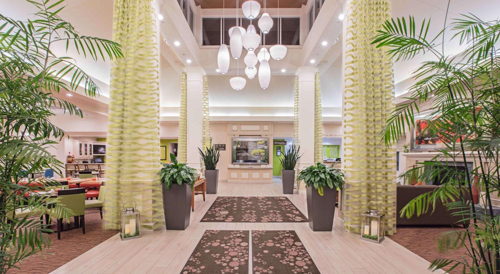 Hilton Garden Inn Des Moines/Urbandale Экстерьер фото